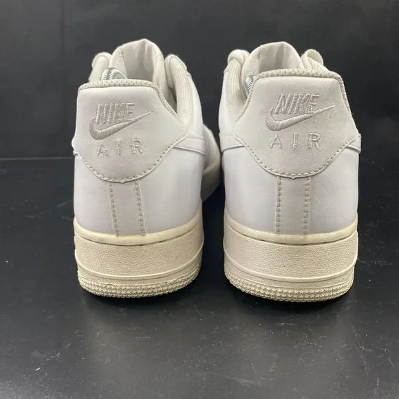 Nike Air Force 1 AF1 Leather Sneaker 31822-111 White Shoes Men Sz 10 - Picture 6 of 9